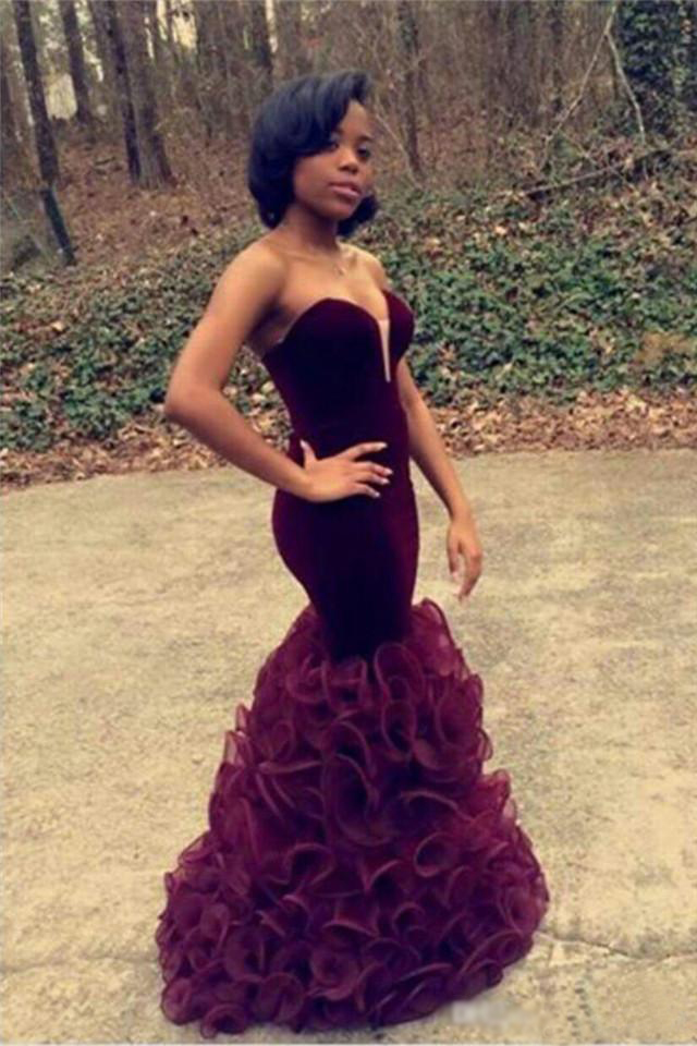 Body fitted prom outlet dresses